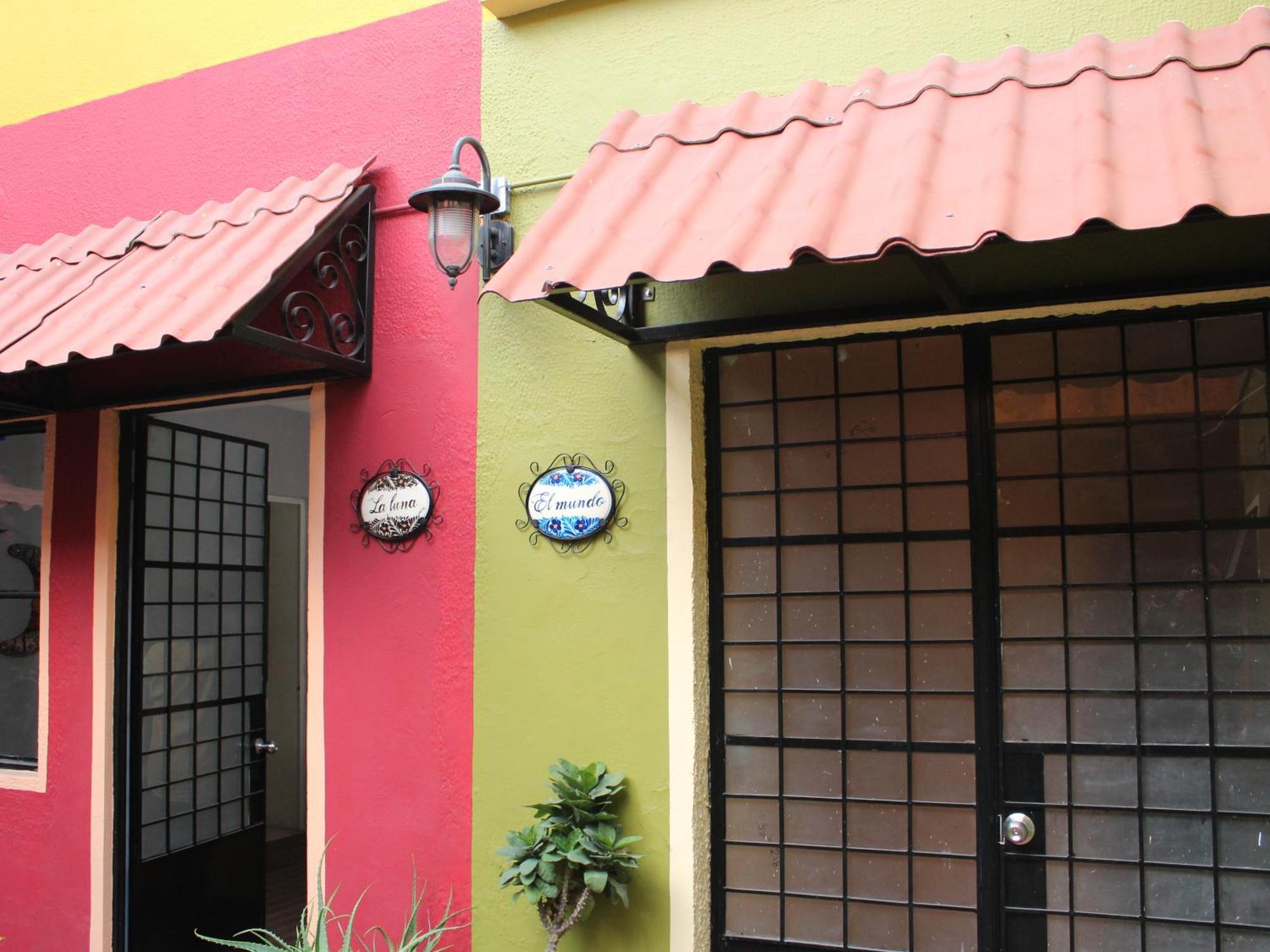 Hostal La Loteria Guadalajara Buitenkant foto
